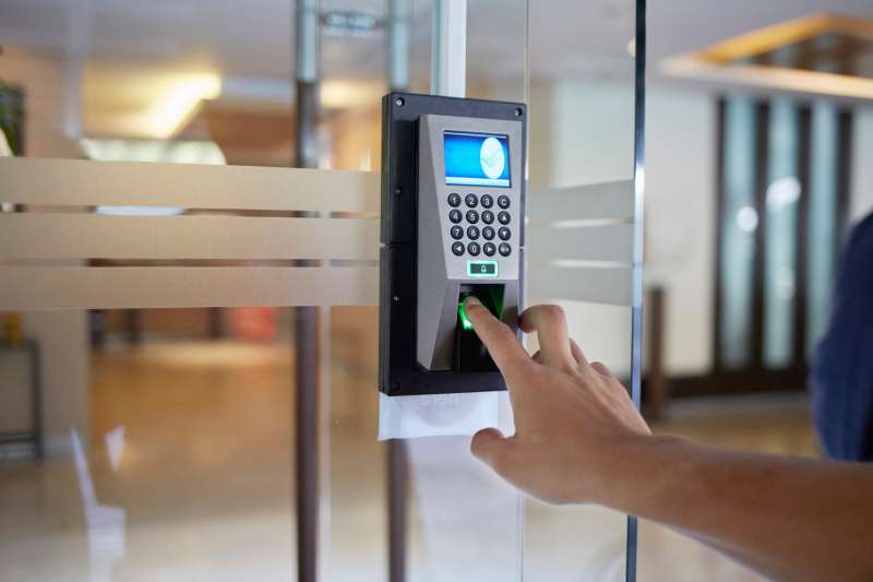 Commercial Security Camera-Innovative Sound & Security